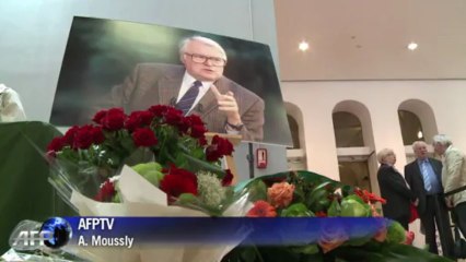 Hommage à Pierre Mauroy à l'Hôtel de ville de Lille
