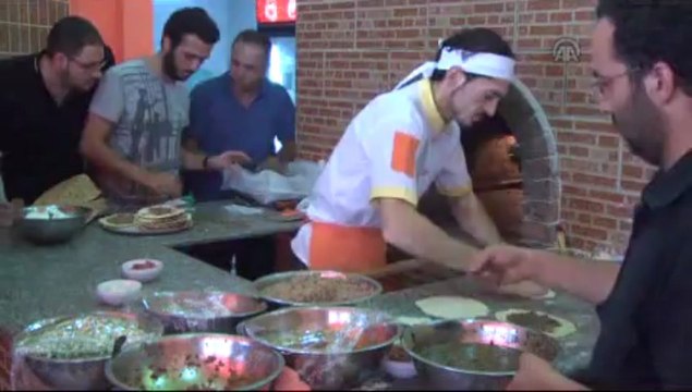 Gazze'de bir Suriye Lokantası