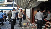 Deadly blasts hit Damascus