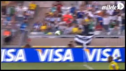 Chong Hue no acierta a rematar