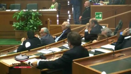 Zingaretti difende l’assessore Ricci: fatto privato che non riguarda P.A. Storace e M5S incalzano