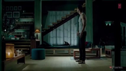 'Kaun Kenda Hai' Feat.John Abraham, Genelia Dn'souza | Bollywood Twisters