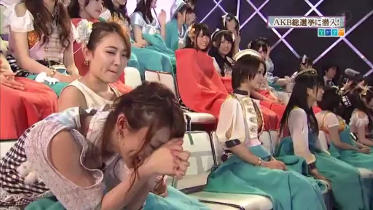 130610 AKB48 Kashiwagi Yuki & HKT48 Miyawaki Sakura - Tegetege (1280x720 H264)