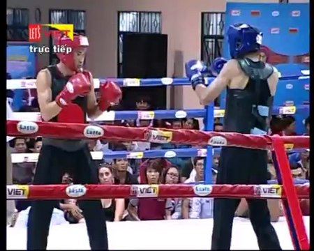 Giải võ cổ truyền - Trận 5: Võ sĩ Nguyễn Quốc Tiễn (Bình Định) - Nguyễn Văn Huy (Lâm Đồng)