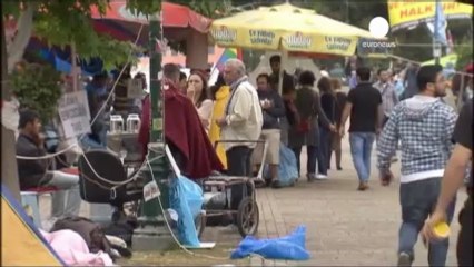 Gezi eylemcileri: Şiddete son verilmeli