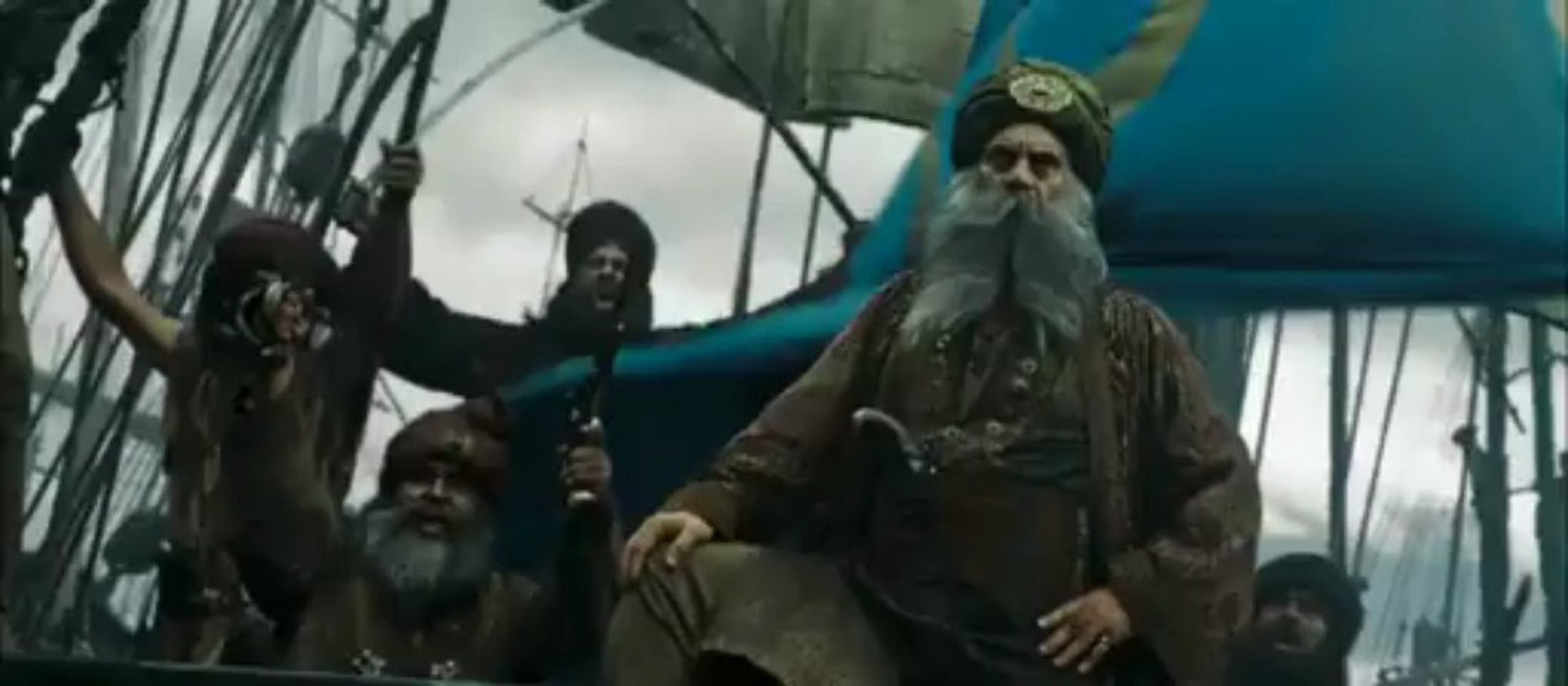 Pirates of the Caribbean 3: At World's End Trai...
