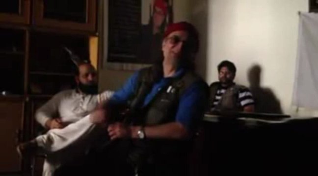 Zaid Hamid talks about constipation and etc
