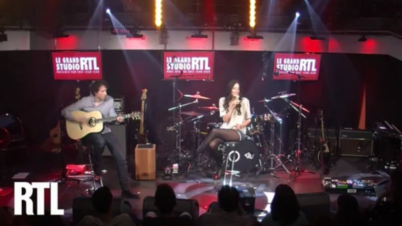 Pauline - Je parle, je parle en live dans le Grand Studio RTL