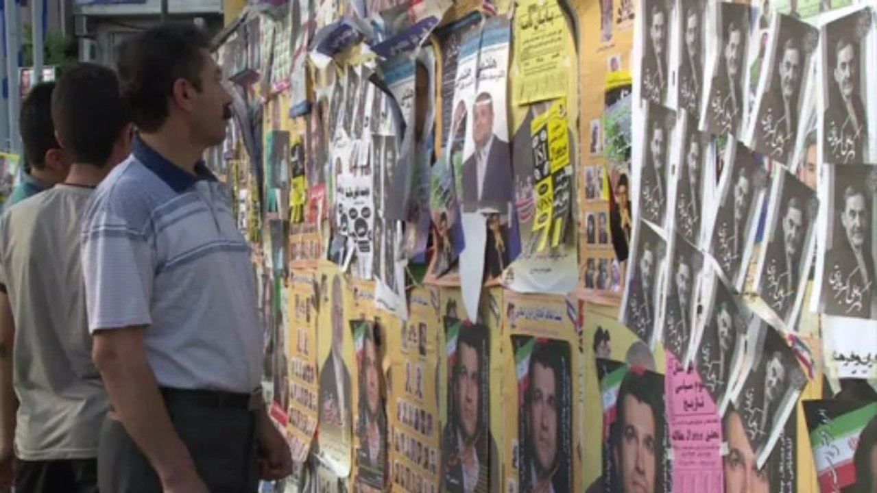 Iran presidential hopefuls woo 'undecided' voters