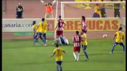 Gol de Thievy - min 85 - Las Palmas 1-1 Almería.