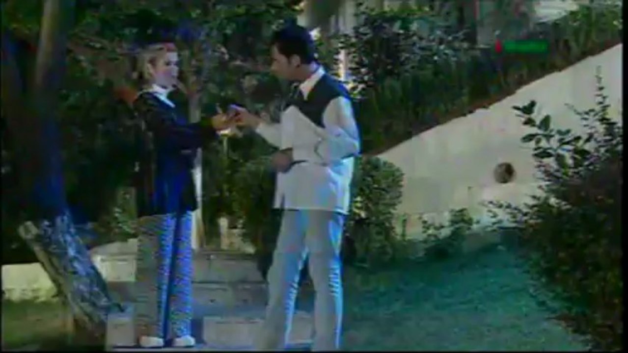 Seda Sayan - Gerçekçi Ol