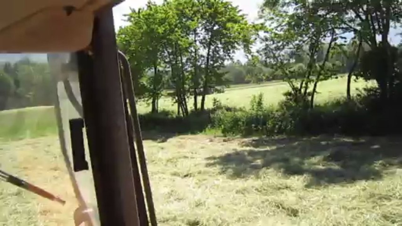 Petit tour en tracteur, avec la huit toupies