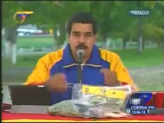 Maduro ante conflicto universitario: "No tienen razones para trancar las autopistas del país"