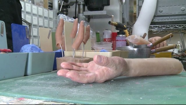 Des prothèses de doigts pour les ex-yakuzas