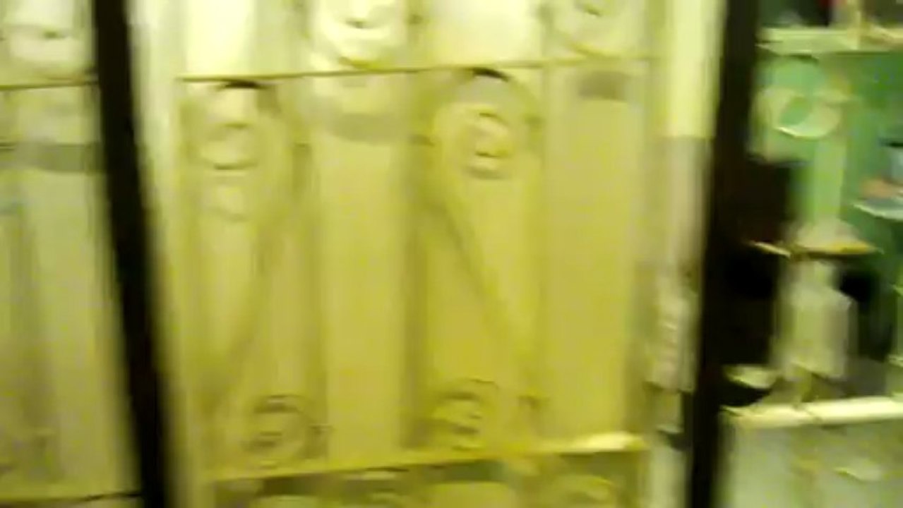 Videotest 1080p Nokia Lumia 820 (per confronto di notte con Nokia 808 PureView)