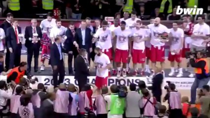 Witness History in the Making- Olympiacos Piraeus does it again!
