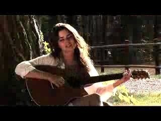 CLIP SHIREL "Under the tree"