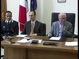 Angri (SA) - Traffico di droga, 8 arresti -Conf Stampa- (13.06.13)