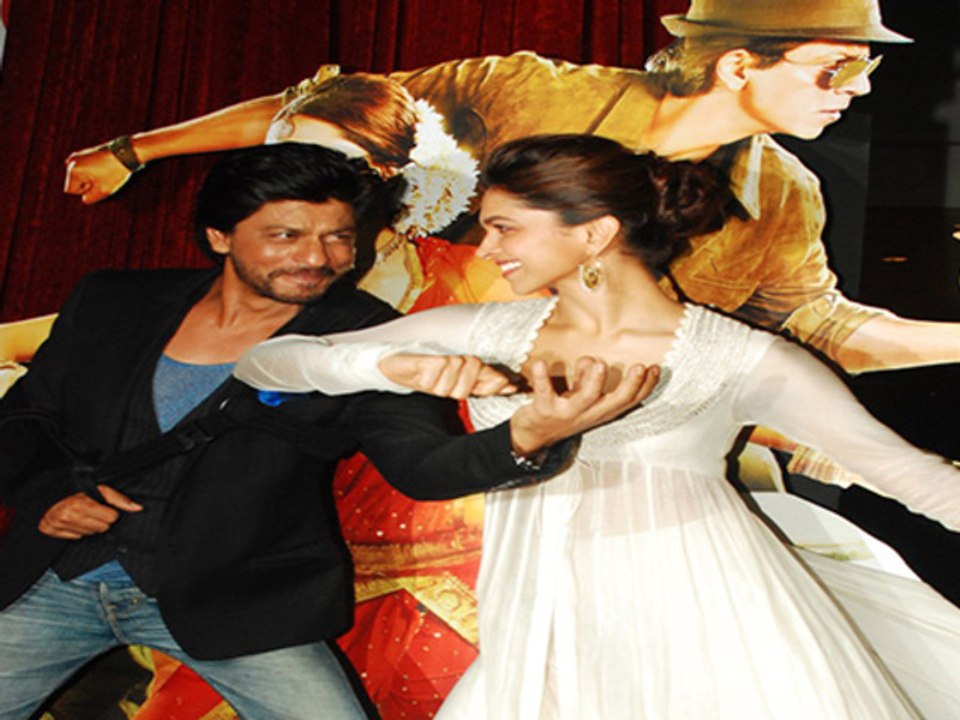 First Look Chennai Express with Shahrukh Khan Deepika Padukone Rohit Shetty