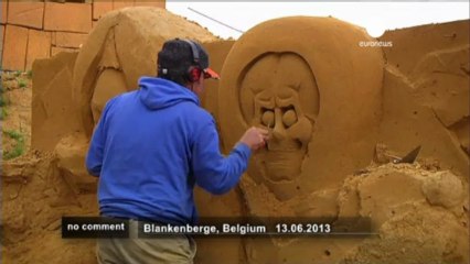 Blankenberge sand sculpture festival kicks... - no comment