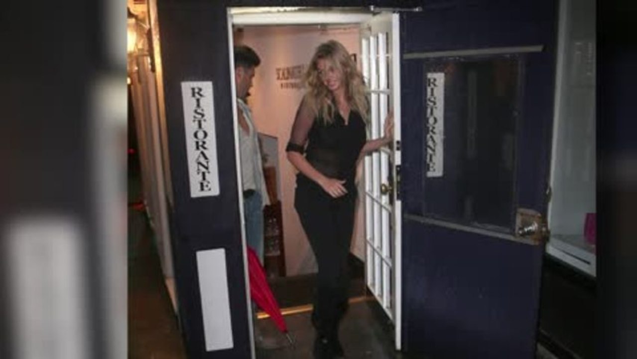 Upton mit chmerkovskiy