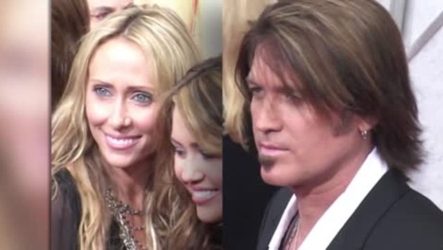 Tish, la mère de Miley Cyrus demande le divorce de son père Billy Ray