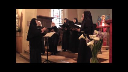 Chants orthodoxes sous la direction de soeur Iouliania (Irina Denissova)