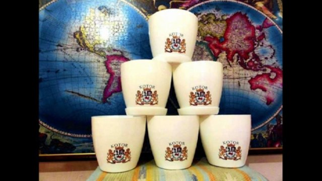 Flower pots. Plastic, full color printed.