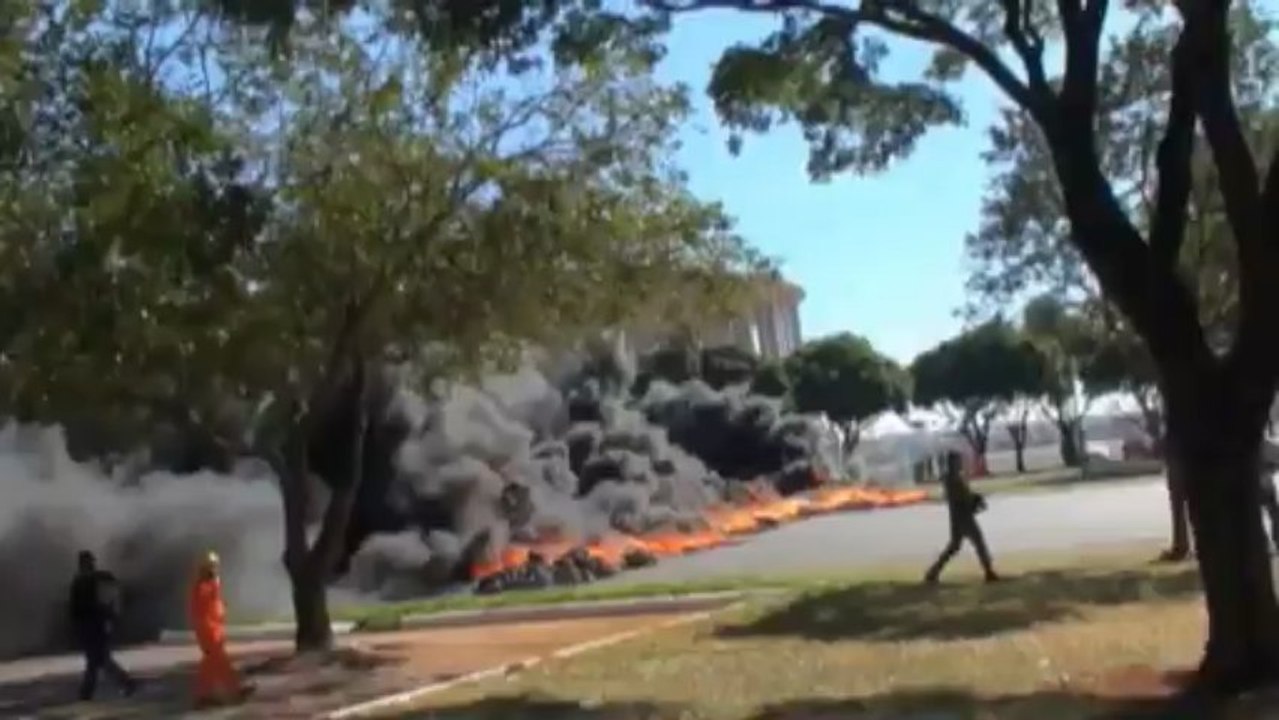 Confed Cup: Gewalttätige Proteste überschatten Start