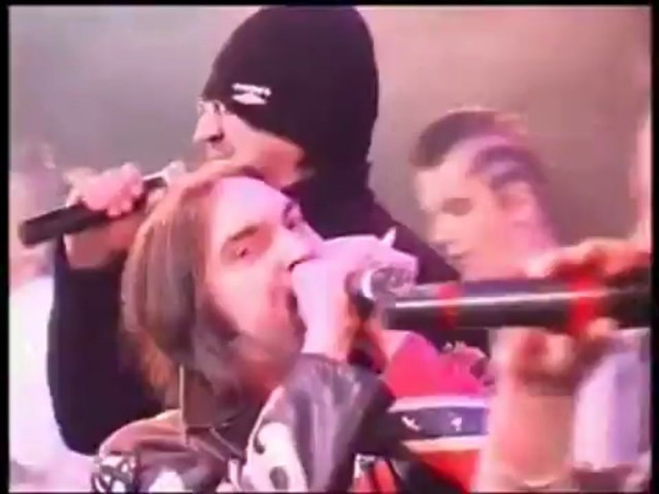 Кукрыниксы и Юрий Шевчук - Попса.