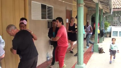 Salsa à Cuba avec Dansacuba.Cours debutant et fetes SALSERAS .Fevrier 2013