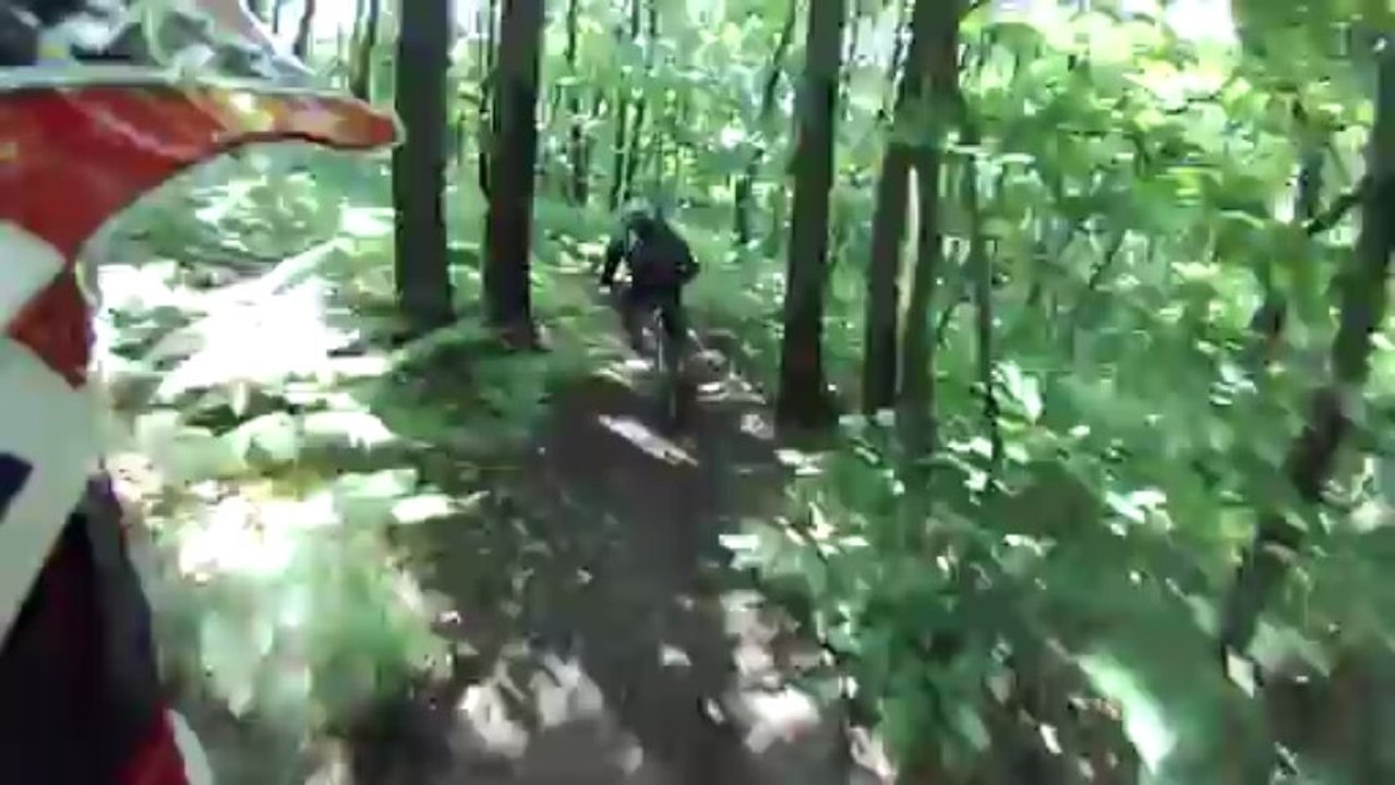 RUN FR enduro en mode poursuite