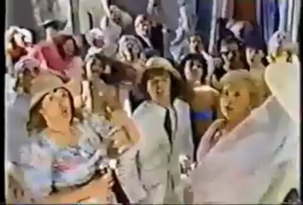 Kinks - How Do I Get Close