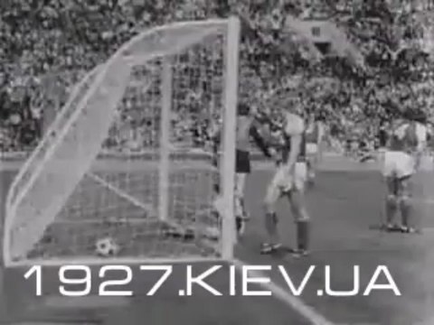 Кубок СССР 1982 Финал Динамо Киев - Торпедо 1:0 Балтача 34′