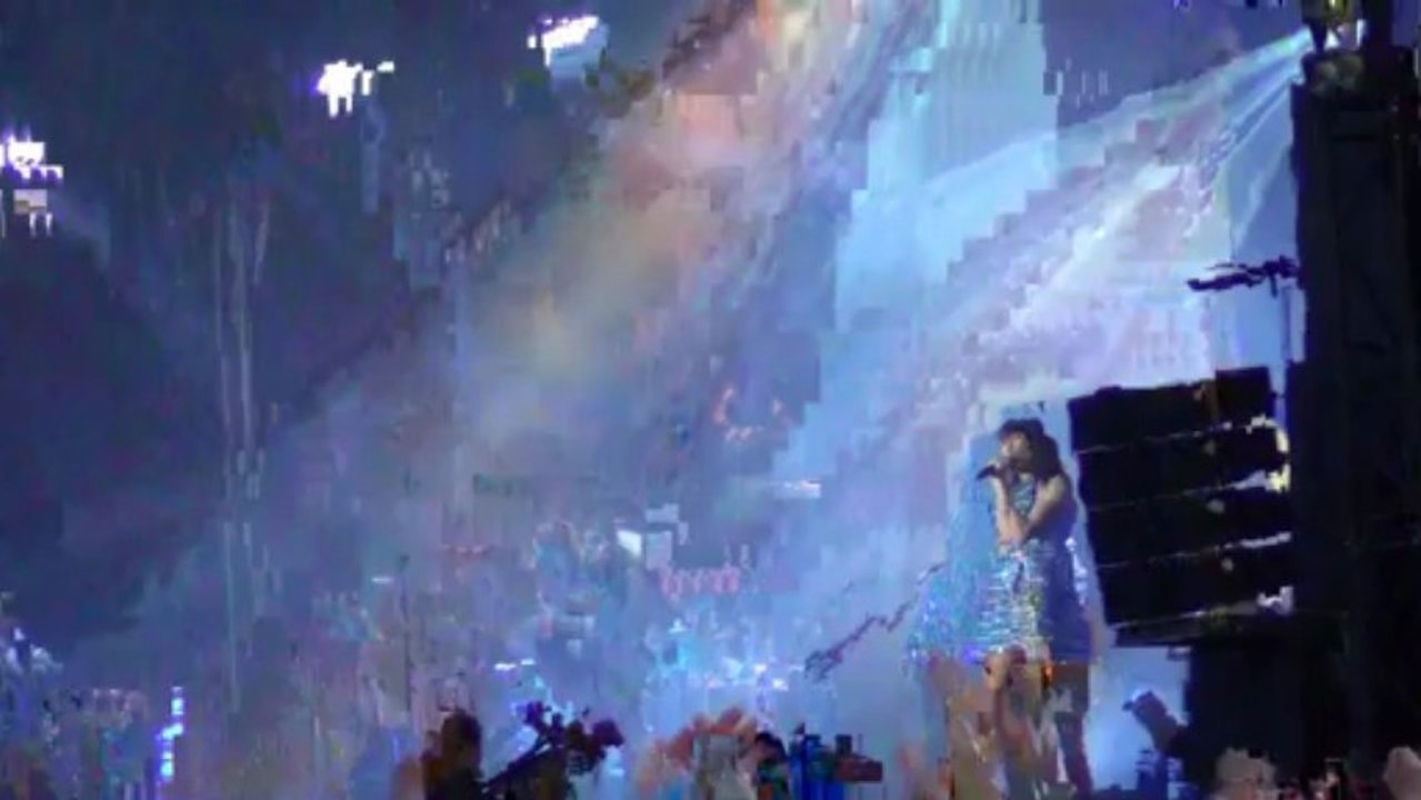 Nolwenn Leroy en concert à Rouen pour l'Armada