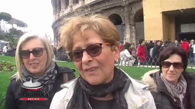 Prima Via Crucis di Papa Francesco, emozione tra i fedeli e modifiche alla viabilità