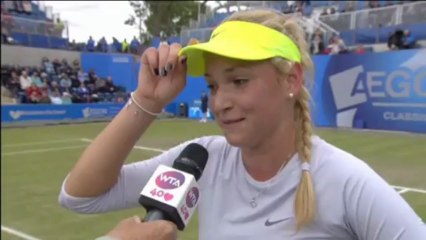 Ta dziewczyna robi furorę!