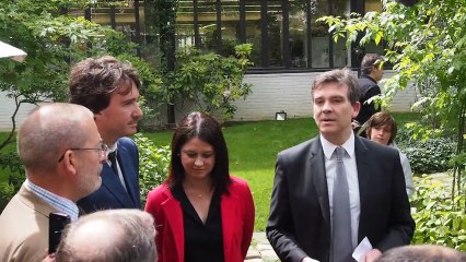 Montebourg chez Louis Vuitton : "Vive le redressement productif!"