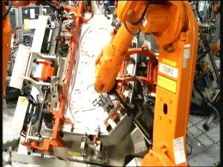 Mega Fabrikalar - JaguarXJ  - www.teknolojile.com