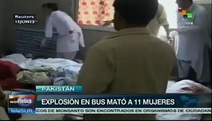 Pakistán: atacantes hacen explotar autobús en Universidad Femenina