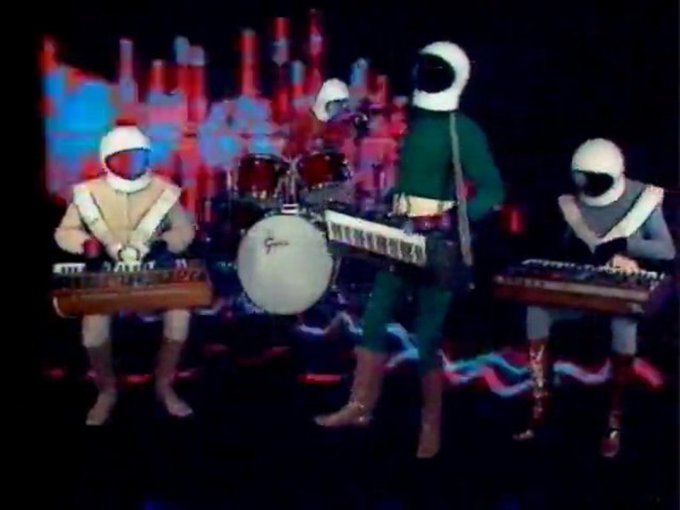 Didier Marouani & spAce - Magic Fly clip (1977)