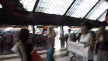 Post corteo contro i mattatoi Firenze, invasione pacifica alla stazione :)