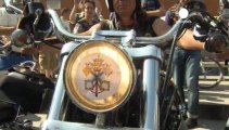 Il Papa saluta i partecipanti al raduno delle Harley...