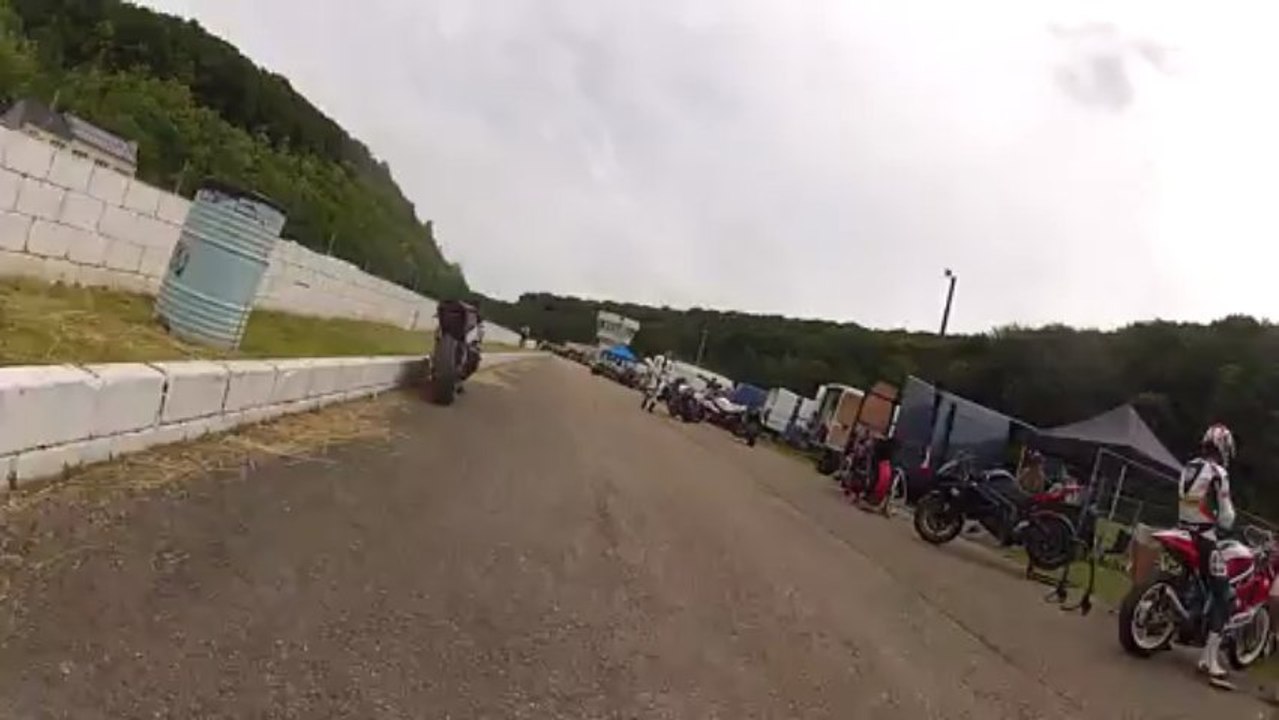 Folembray le 16.06.2013 en zx6r 2008 catégorie expert organisé par le M.E.N.R.T 2/2