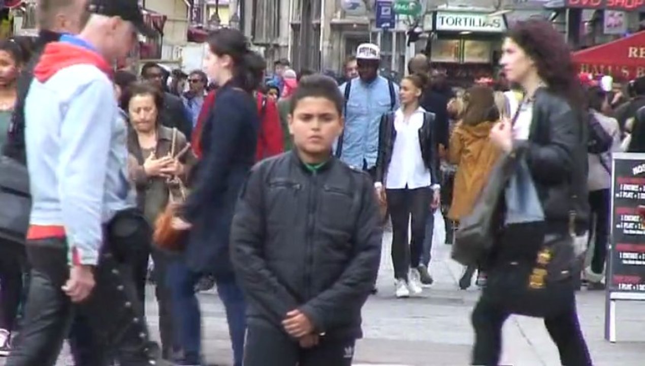 Pub monstre - Festival Parisien du film scolaire et périscolaire