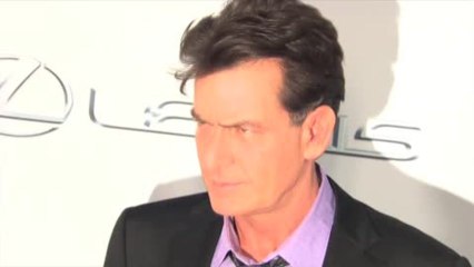 Charlie Sheen enragé contre Farrah Abraham qui a dévoilé leurs SMS