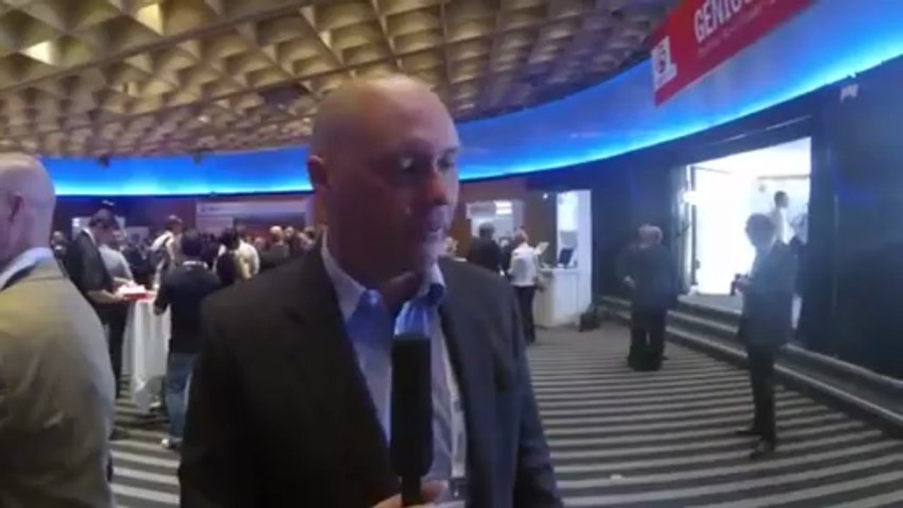 2013 F5 Agility EMEA - Nathan Pearce Walks The Solutions Expo