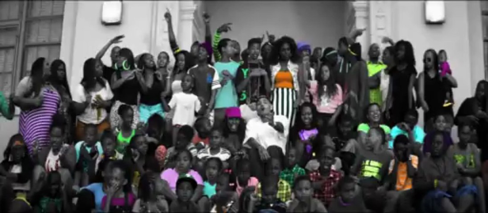 Chris Brown feat. Aaliyah - They Dont Know (Official Music Video 2013)