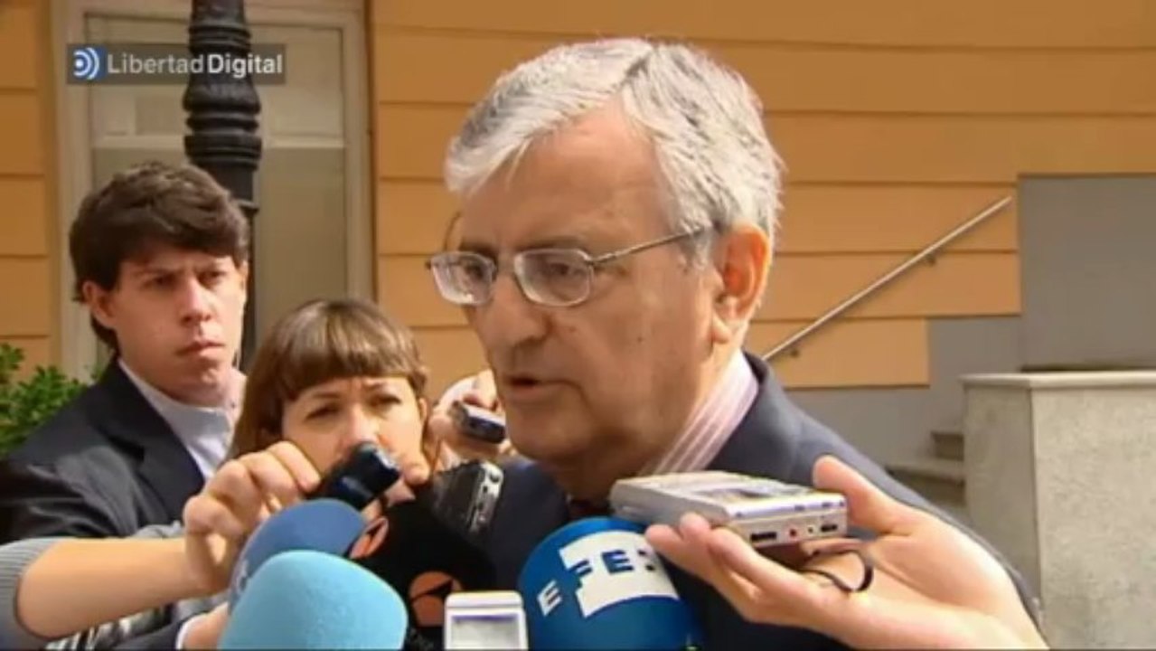 Torres-Dulce respalda a la Fiscalía de Cataluña frente a los ataques de CiU