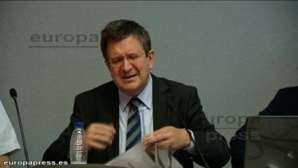Zunzunagui insiste en "defender los intereses" de clientes